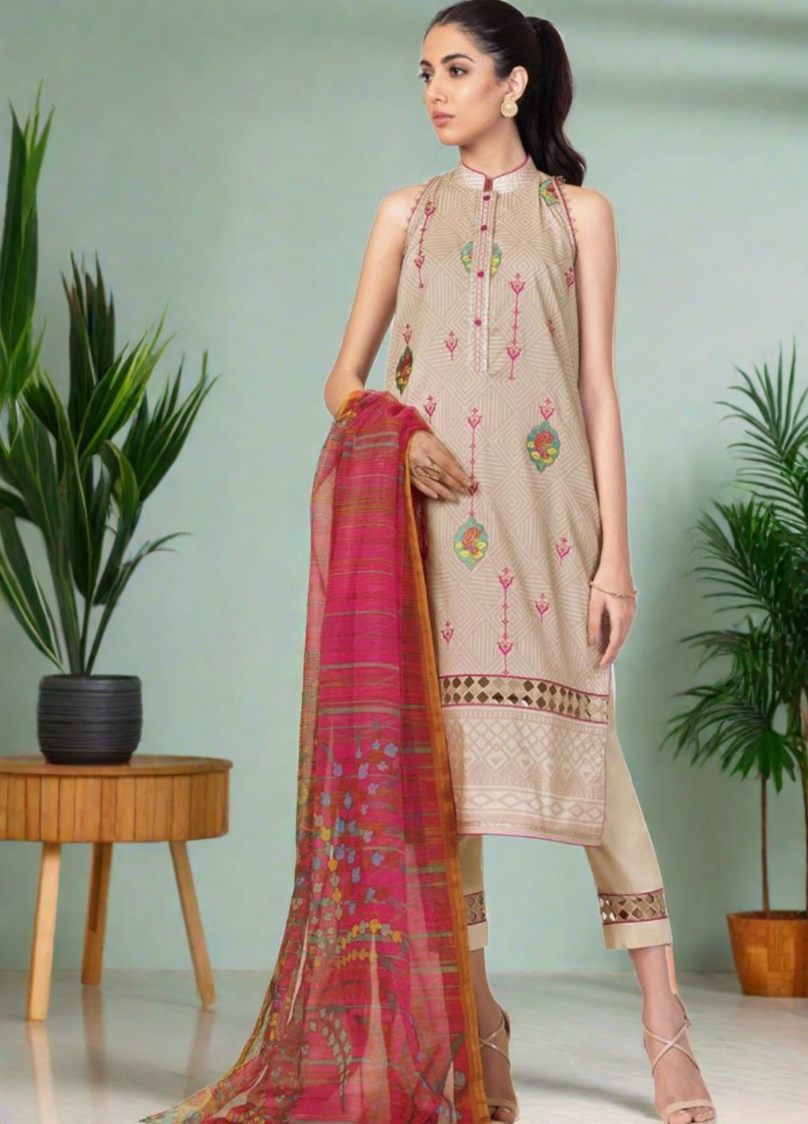 Alkaram embroidered lawn - Pehnava Lawns